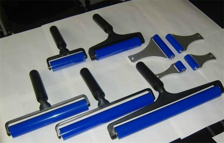 wiederverwendbare klebrige roller.jpg